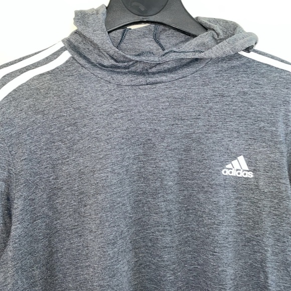 Adidas areoready lightweight pullover hooded shirt. Size XL - Picture 2 of 6